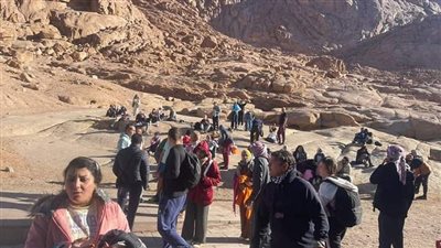 735 سائحا في زيارة المقدسات الدينية والأثرية بسانت كاترين 