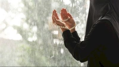 توسلي إلى الله.. كيف أدعو لنفسي ولأهلي؟.. أكثر من 50 دعاء مستجاب