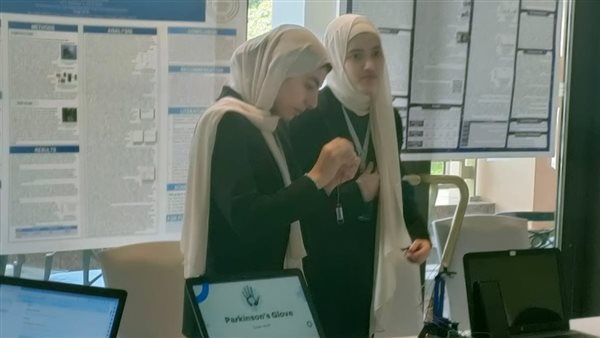 طالبات مدارس المتفوقين