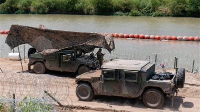 ولاية تكساس تثير أزمة سياسية.. هل لخلافات مع بايدن أم تحاول الاستقلال؟ | بث مباشر 