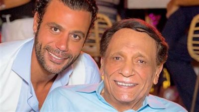 محمد إمام يرد لأول مرة على منعهم ظهور الزعيم عادل إمام