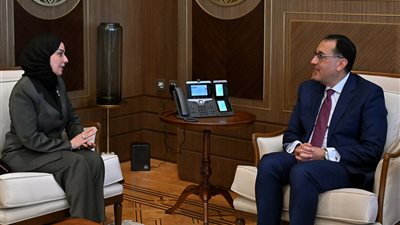 رئيس الوزراء يؤكد لسفيرة البحرين عمق العلاقات بين البلدين والحرص على دفع التعاون الثنائي
