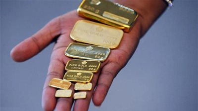 استمرار تراجع أسعار الذهب العالمية مساء اليوم