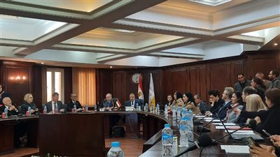 محافظ الإسكندرية لـ القاهرة 24: لم نشهد مثل هذا البرد القارس من قبل.. والبنية التحتية لا تحتمل التغيرات المناخية