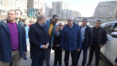 محافظ الجيزة يتفقد أعمال رصف وتطوير شارع الملك فيصل بدءا من المريوطية حتى المنصورية