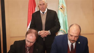 لتقليل فاتورة الاستيراد.. الزراعة توقع مذكرة تفاهم مع الاتحاد الوطني الفرنسي لمنتجي تقاوي البطاطس