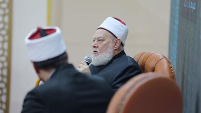 علي جمعة: أحب الرياضة واشتركت في الكشافة وعمري 13 سنة.. ومصروفي كان 3 جنيه