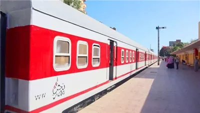 السكة الحديد تقرر تشغيل خدمة جديدة بقطارات تحيا مصر على خط إيتاي البارود - السادات