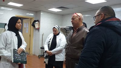 وكيل صحة الفيوم يفاجئ مستشفيات الرمد والحميات والتأمين الصحي بالزيارة ويحيل بعض أطباء الرمد للتحقيق