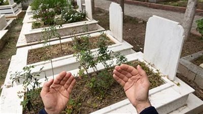 دعاء ليلة الإسراء والمعراج للميت.. اللهم صبّ عليه الرحمة صبًا