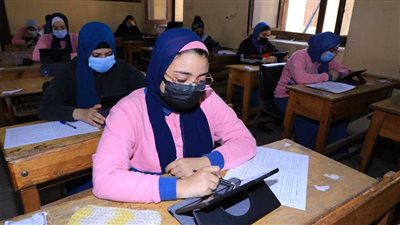 تعرف على مواصفات أسئلة امتحان الفيزياء 2024 للصف الأول الثانوي