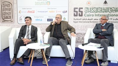يروون تجارب ساهمت في نجاحهم.. الكتاب المصريون والنرويجيون في لقاء بمعرض الكتاب