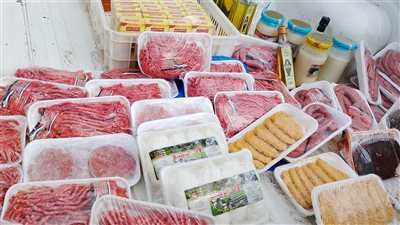 تموين الإسكندرية: ضبط أغذية مجهولة المصدر خلال حملة تموينية في العجمي