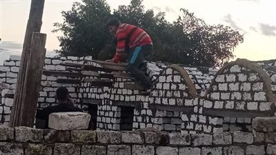 رئيس حي شرق: إزالة فورية لحالة بناء 21 مقبرة مخالفة بالحسينية بأبيس بنطاق الحي