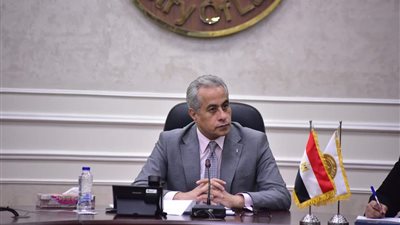 وزير العمل: 5 و6 مايو إجازة للعاملين بالقطاع الخاص بمناسبة عيد العمال وشم النسيم