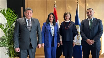 نائب وزير السياحة تبحث مع سفيرة رومانيا سبل التعاون في المجال السياحي