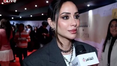 بسنت شوقي عن ارتدائها بدلة رجالي في العرض الخاص لـ فيلم السيستم: مخوفتش.. والتغيير حلو