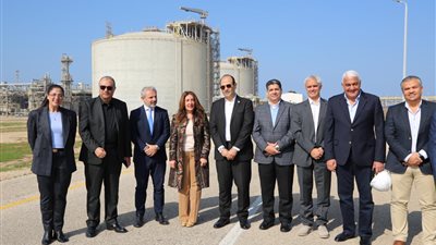 السفيرة الأمريكية تشيد بمحطتي إسالة الغاز بدمياط وإدكو: تلبي جزءا من احتياجات أوروبا 