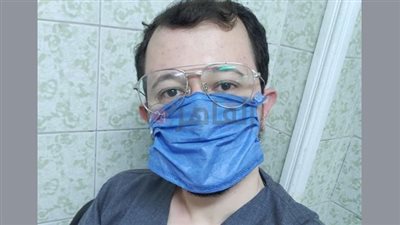 شقيق طبيب مستشفى المطرية يكشف تطورات حالته الصحية بعد تعدي مرافق عليه 