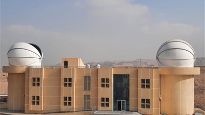 القومي للبحوث الفلكية يوقع اتفاقية مع مراصد الفلك بالصين