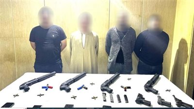 بنادق وطبنجات.. القبض على عصابة بتهمة تجارة الأسلحة بالبدرشين