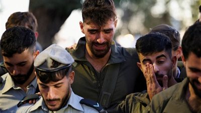 جيش الاحتلال يعلن مقتل أحد أفراده خلال اشتباكات مع المقاومة الفلسطينية شمال غزة 