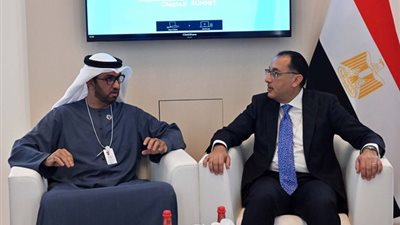 وزير الصناعة الإماراتي لـ مدبولي: مصر تحقق نهضة تنموية كبيرة في مختلف القطاعات 