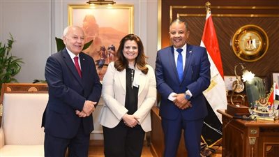 وزيرة الهجرة: نرحب بأفكار ومقترحات أبناء الجاليات المصرية بالخارج المساهمة في تطوير الخدمات المقدمة من الدولة