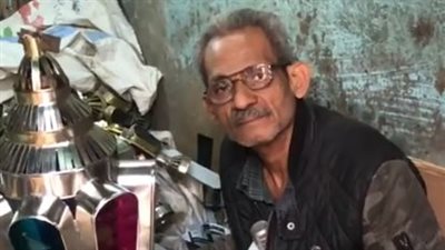 أقدم صانع فوانيس رمضان ببنها: الورشة شغالة من 100 سنة.. الفانوس بـ 25 جنيهًا | بث مباشر