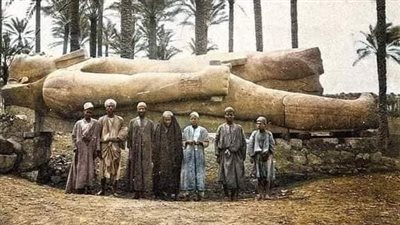 5 صور نادرة لـ تمثال الملك رمسيس الثاني في قرية ميت رهينة 
