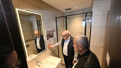 وزير الإسكان: الانتهاء من الهيكل الخرساني لـ 4 أبراج بمشروع الداون تاون العلمين الجديدة 