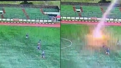 جلده داب.. مصرع لاعب كرة قدم بسبب صاعقة رعدية شديدة 