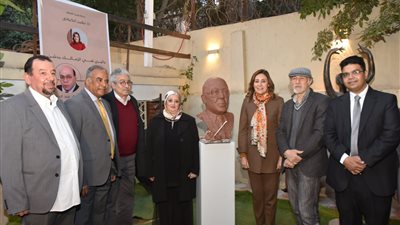 وزيرة الثقافة تشهد انطلاق صالون شاكر عبد الحميد الثقافي