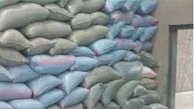 ضبط 30 طن دقيق وأرز قبل حجبها عن التداول في الإسماعيلية