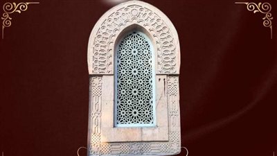 متحف قصر المنيل يعرض نافذة مسجد من الرخام تعود إلى العصر المملوكي