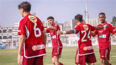 نتيجة مباراة الأهلي والزمالك في دوري الجمهورية 2005.. الأحمر يفوز بثنائية نظيفة 