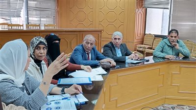 لتخفيف العبء عن المواطنين.. اجتماع تنسيقي لتنفيذ مبادرة تخفيض الأسعار بالإسماعيلية 