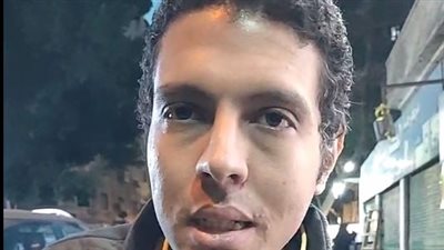 عرفتها من خلال فيسبوك واكتشفت خيانتها على شات.. زوج يزعم: زوجتي خانتني والواد طلع مش ابني| فيديو