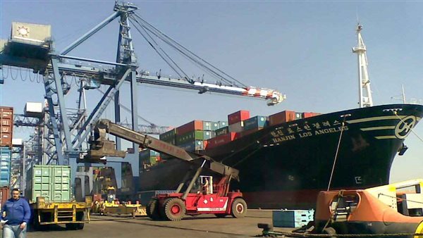 ميناء دمياط