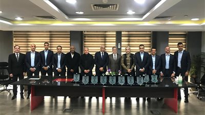 مجلس إدارة اتحاد الكرة يكرم الحكام المشاركين في بطولة كأس الأمم الإفريقية