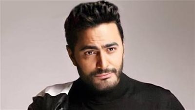 تامر حسني: عايز أبقى أسطورة زي عبد الحليم حافظ.. وأول أجر ليا أمي فكرتني سارقه