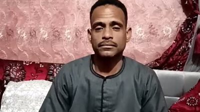 عامل بأسوان يعثر على 90 جرام ذهب ويعيدها لصاحبها: مش أول مرة تحصل.. واتربيت على الأمانة |بث مباشر 