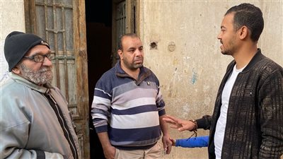 ملناش مكان نقعد فيه.. سكان عقار السيدة عائشة يستغيثون: هاتولنا شقق وانقذونا من الموت