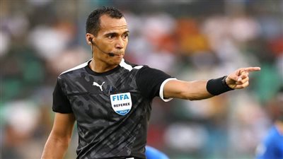 حكم مباراة كوت ديفوار ونيجيريا: قريبًا سنرى إفريقيًّا يدير نهائي كأس العالم