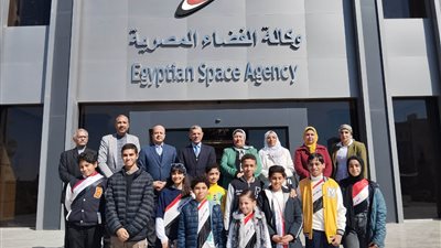 وكالة الفضاء المصرية تستقبل طلاب مبادرة التحول الرقمي بتعليم القاهرة |صور 