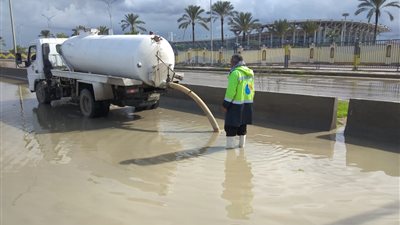 بعد ليلة ممطرة وتعطيل الدراسة.. قرار عاجل من محافظ الإسكندرية 