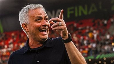 مورينيو: لن أكون موجودًا في البطولات الأوروبية بسبب شخص لا يفهم في كرة القدم