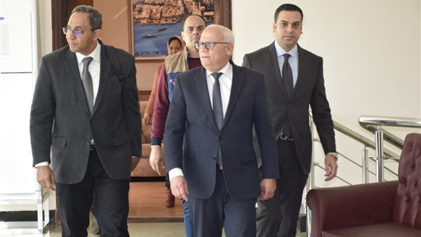 محافظ بورسعيد 