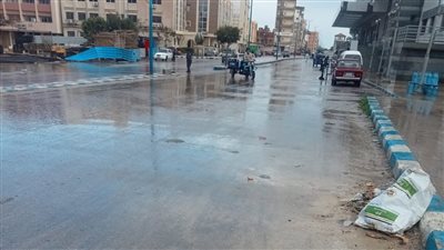 استمرار سقوط الأمطار الغزيرة على مدن مطروح