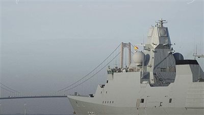 بعد استهداف سفينة بريطانية.. بلاغ عن حادث جديد بالقرب من ميناء المخا اليمني